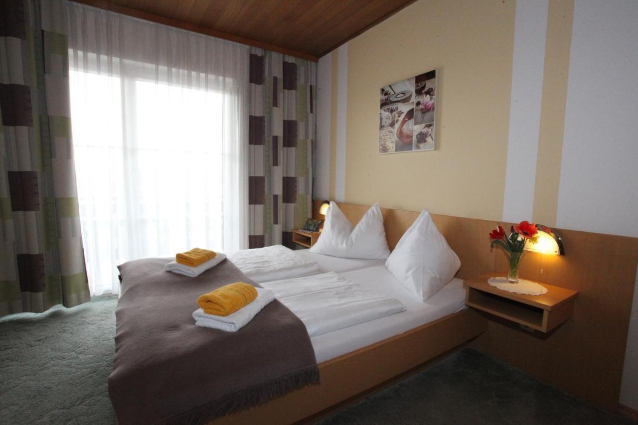 Hotel & Fruehstueckspension Raabtal Фельдбах Екстер'єр фото